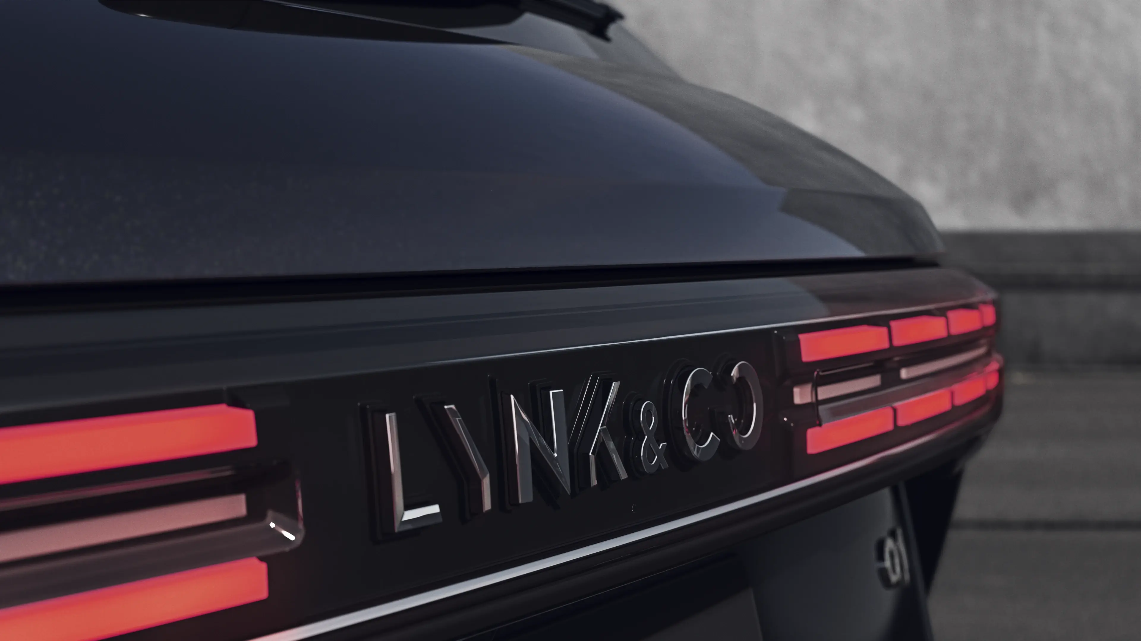 Lynk & Co Visual identity for a global icon defining the new era of mobility
